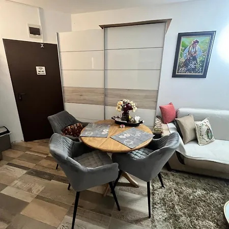 Апартаменти Анастасия-Бяла Seaside На 100М От Плажа Daire Byala (Varna)