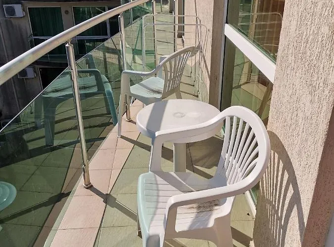 Apartamento луксозен анастасия-сарафово на 150м от морето